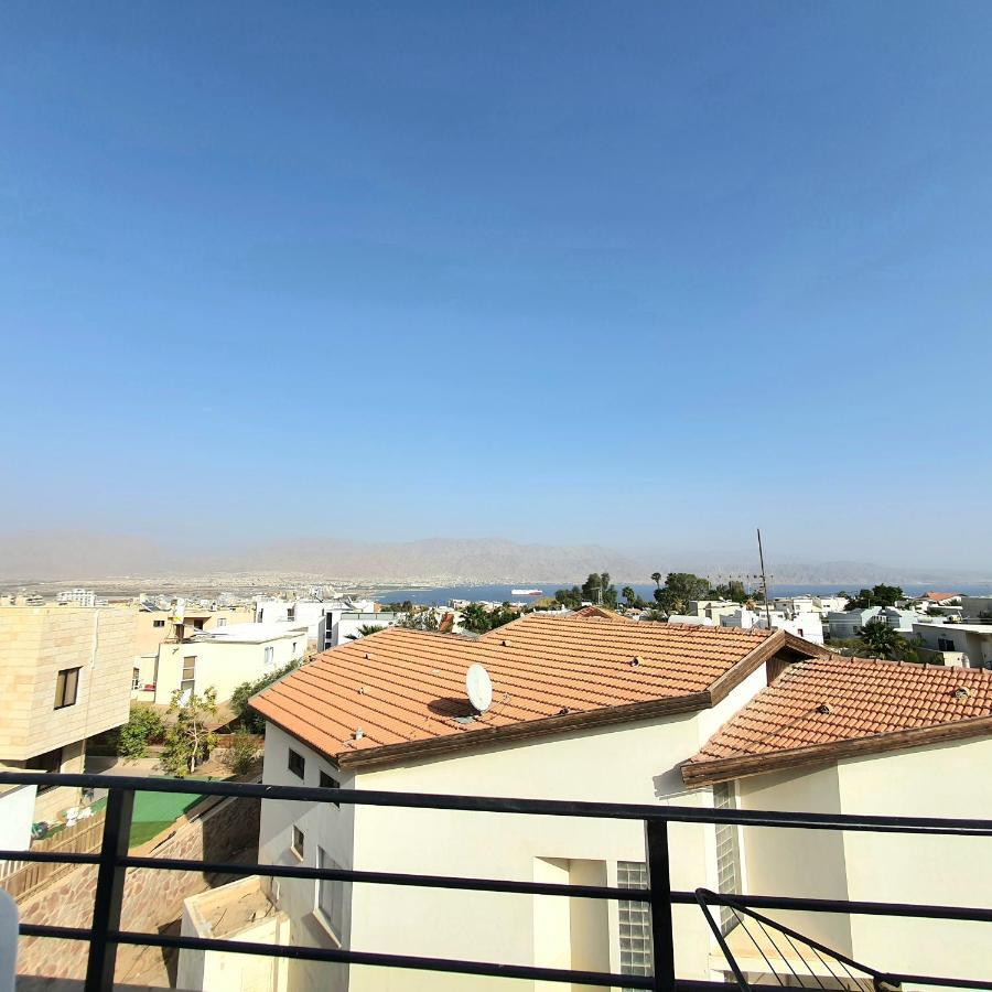 Barak Royal Suites 20 Sea View - ג'קוזי בחצר ומרפסות עם נוף לים Eilat Exteriör bild